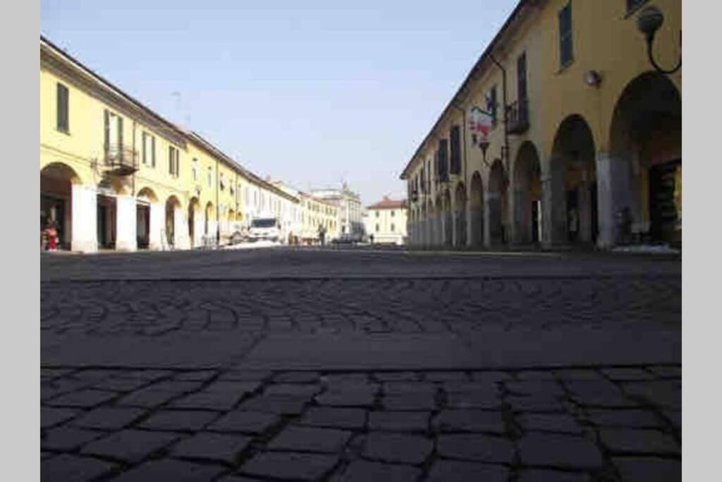 Green Appartamenti I Portici Nel Centro Storico Melzo Exteriér fotografie